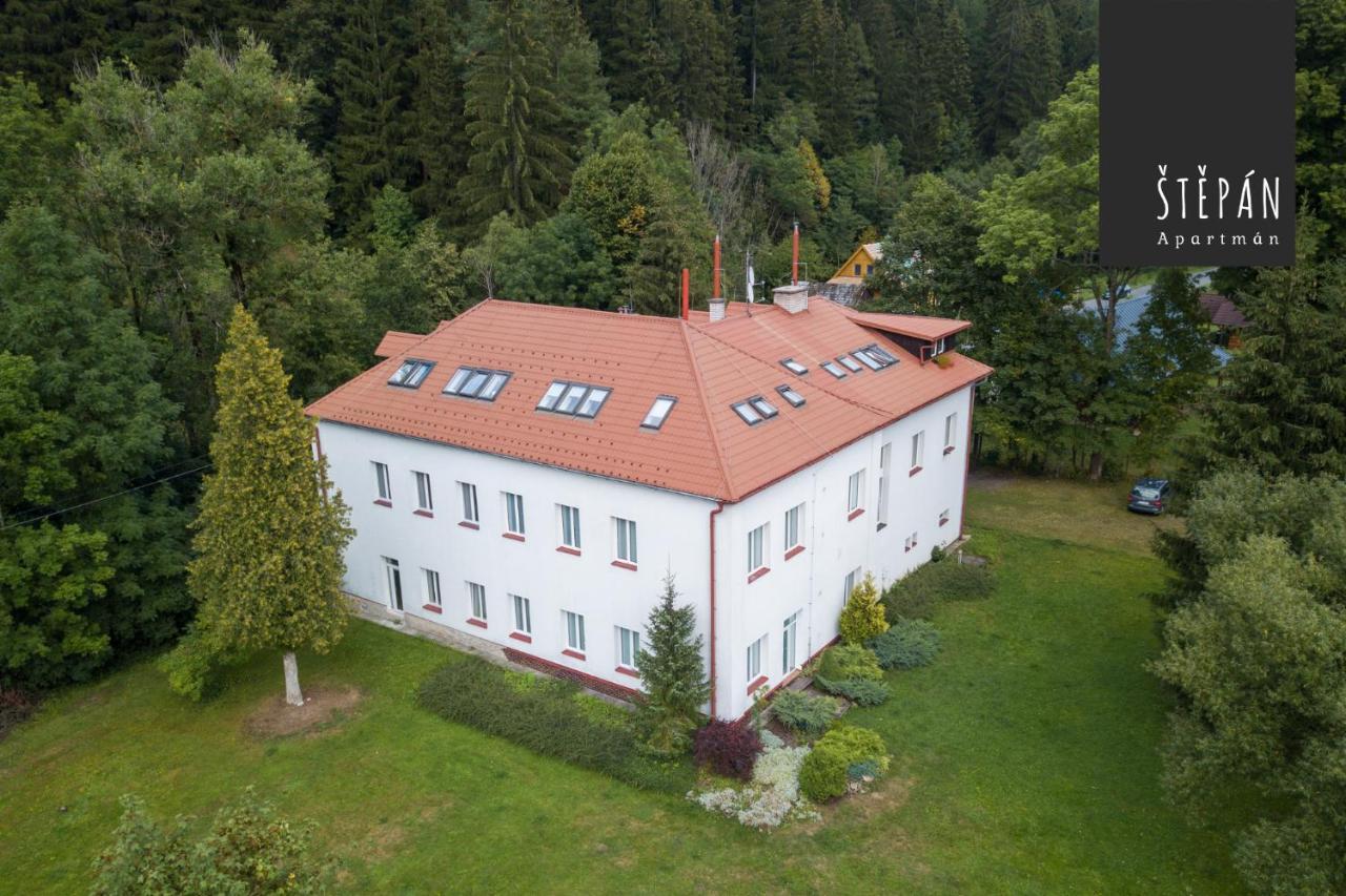 Apartman Stepan Velké Karlovice Exterior foto